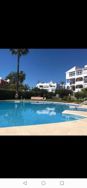 Calahonda 2 bed apartment close to the beach